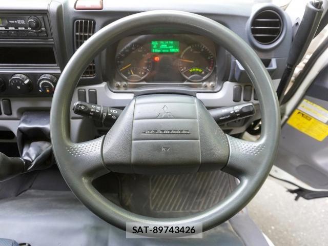 Mitsubishi CANTER 2014-07 8098395-22