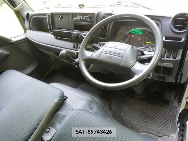 Mitsubishi CANTER 2014-07 8098395-2