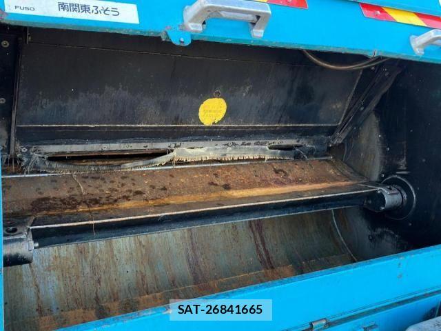 Mitsubishi CANTER 2018-03 8098396-10