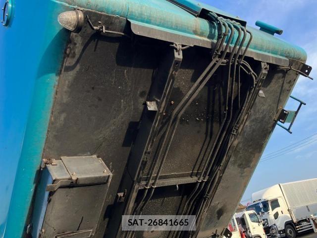 Mitsubishi CANTER 2018-03 8098396-11