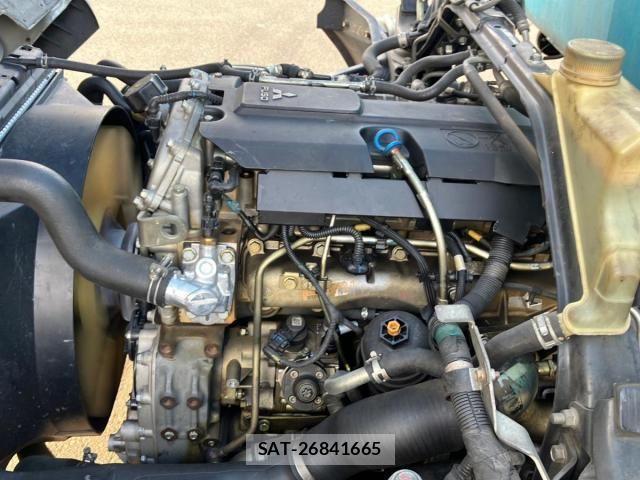 Mitsubishi CANTER 2018-03 8098396-16