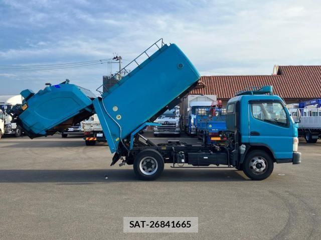 Mitsubishi CANTER 2018-03 8098396-5