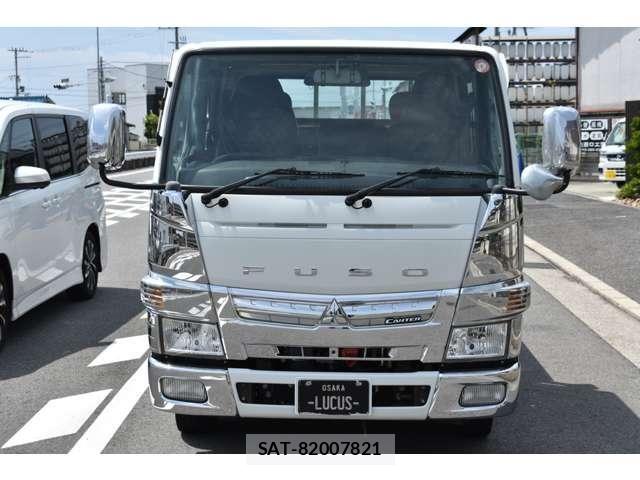 Mitsubishi CANTER 2017-01 8098397-6