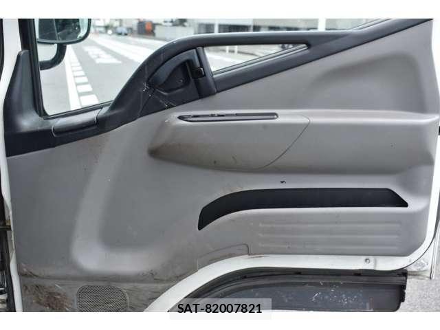 Mitsubishi CANTER 2017-01 8098397-8