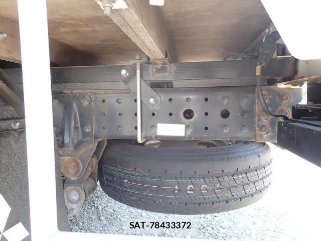 Mitsubishi CANTER 2023-06 8098391-19