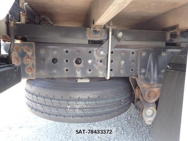 Mitsubishi CANTER 2023-06 8098391-20