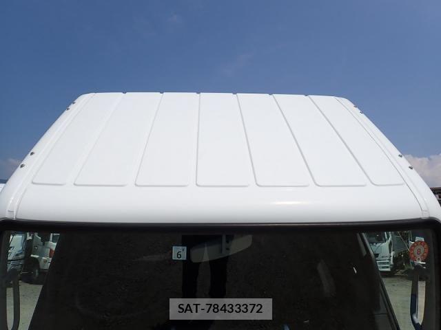 Mitsubishi CANTER 2023-06 8098391-25