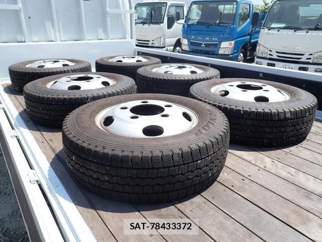 Mitsubishi CANTER 2023-06 8098391-26