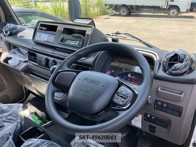 Mitsubishi CANTER 2026-07 8129296-23