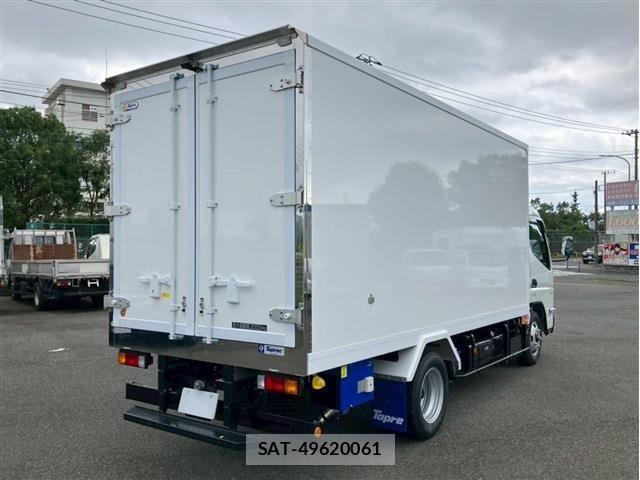 Mitsubishi CANTER 2026-07 8129296-4