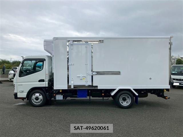 Mitsubishi CANTER 2026-07 8129296-7