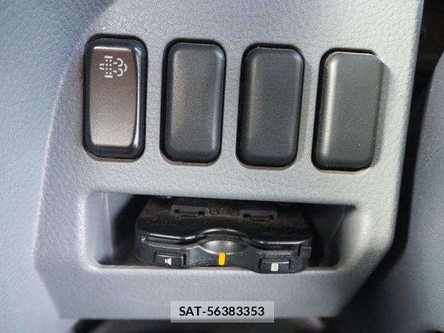 Mitsubishi CANTER 2012-08 8129300-15