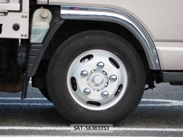 Mitsubishi CANTER 2012-08 8129300-7
