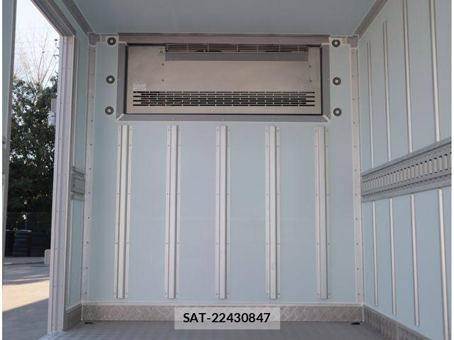 Mitsubishi CANTER 2025-07 8145551-11