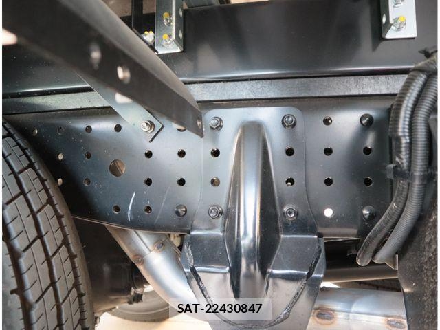 Mitsubishi CANTER 2025-07 8145551-17