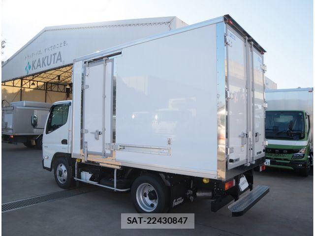 Mitsubishi CANTER 2025-07 8145551-4