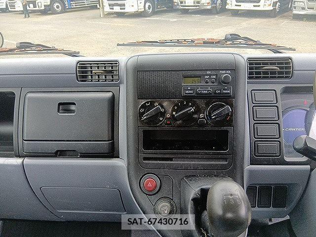 Mitsubishi CANTER 2004-03 8145557-13