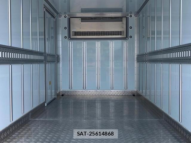 Mitsubishi CANTER 2025-02 8145552-7