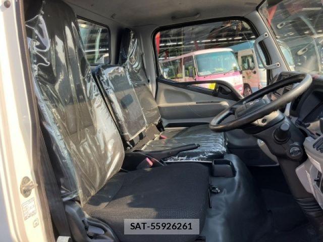 Mitsubishi CANTER 2018-05 8145556-26