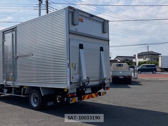 Mitsubishi CANTER 2026-03 8158106-9