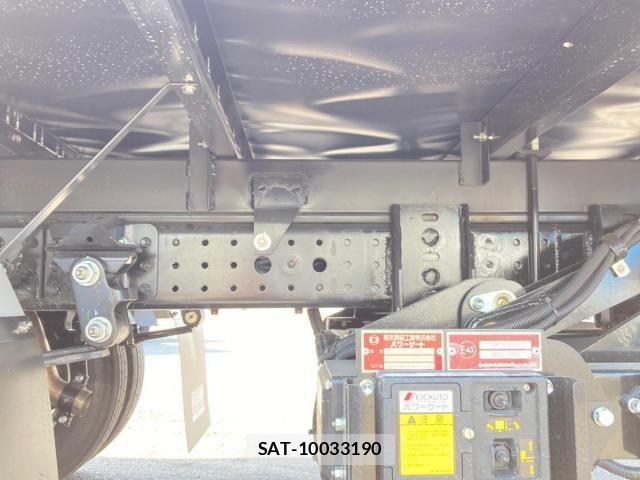 Mitsubishi CANTER 2026-03 8158106-12