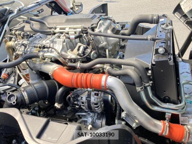 Mitsubishi CANTER 2026-03 8158106-15