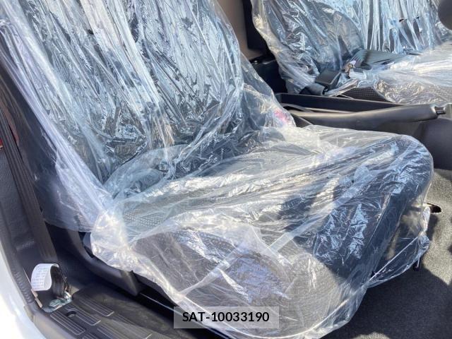 Mitsubishi CANTER 2026-03 8158106-16