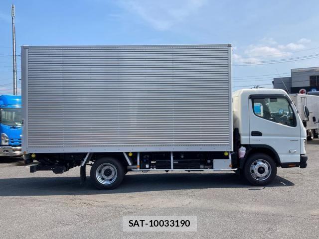 Mitsubishi CANTER 2026-03 8158106-5