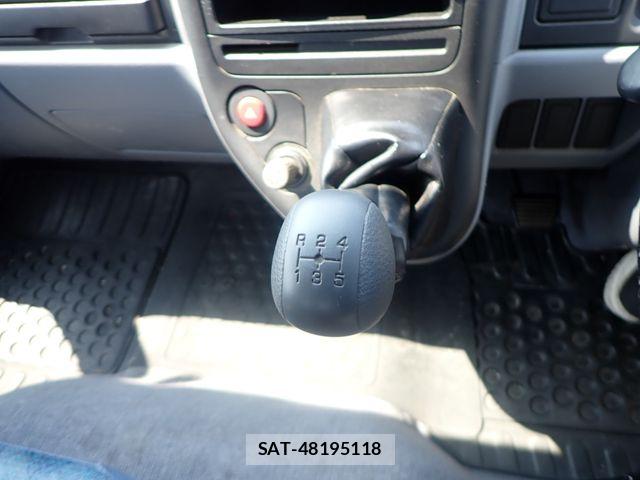 Mitsubishi CANTER 2006-10 8158104-17