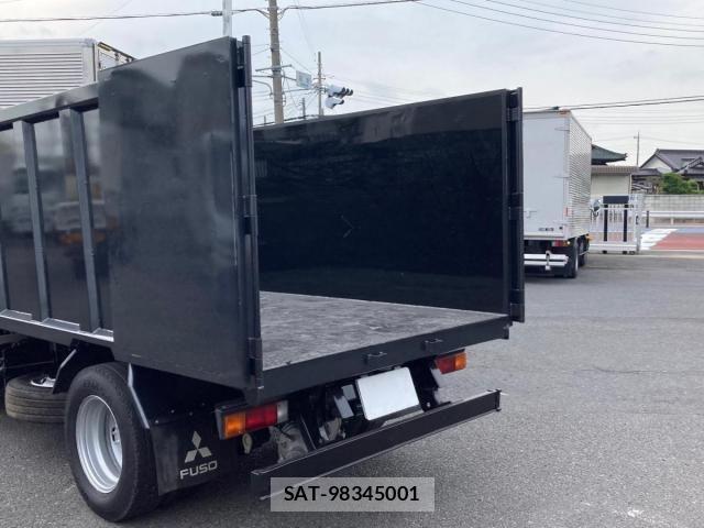 Mitsubishi CANTER 2017-12 8158116-14