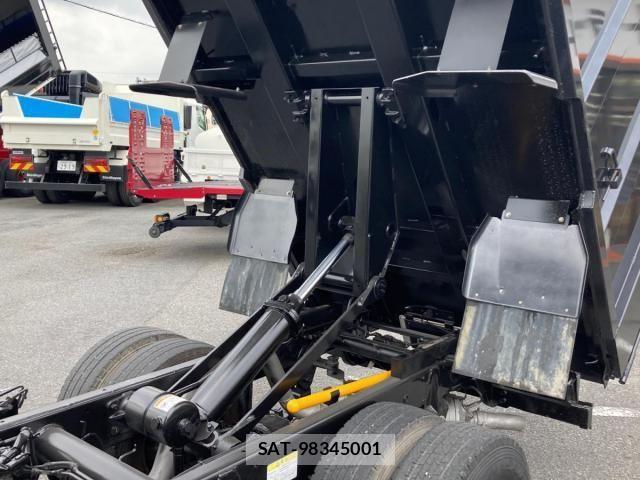 Mitsubishi CANTER 2017-12 8158116-16