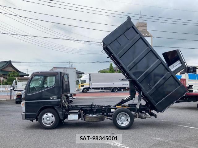 Mitsubishi CANTER 2017-12 8158116-4