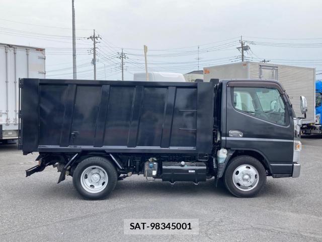 Mitsubishi CANTER 2017-12 8158116-7