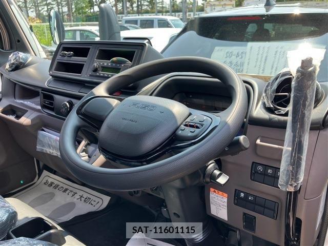 Mitsubishi CANTER 2026-07 8158111-23