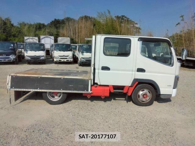 Mitsubishi CANTER 2019-03 8158119-14