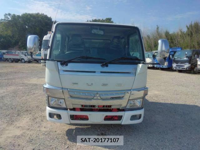 Mitsubishi CANTER 2019-03 8158119-1
