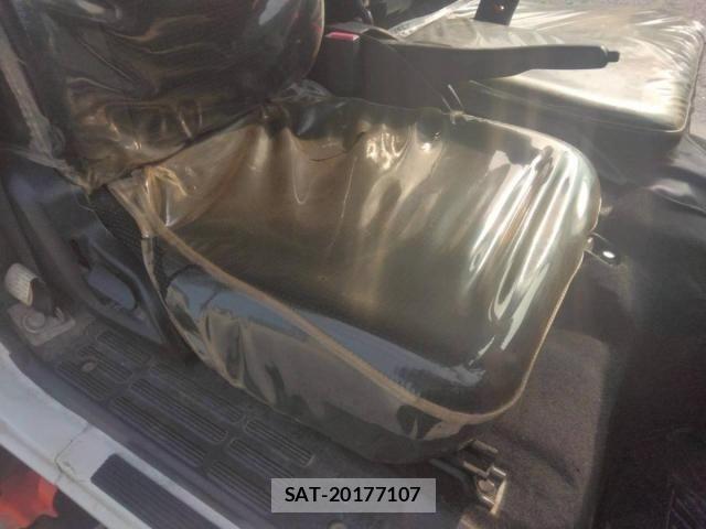 Mitsubishi CANTER 2019-03 8158119-23