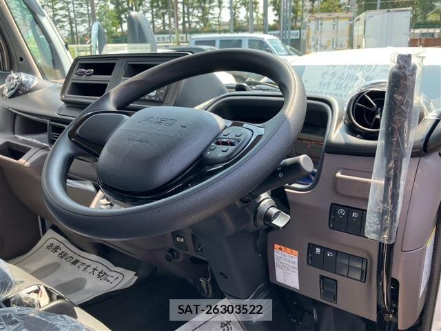 Mitsubishi CANTER 2026-07 8158109-23