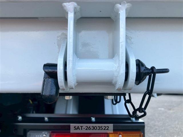 Mitsubishi CANTER 2026-07 8158109-24