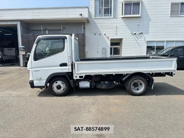 Mitsubishi CANTER 2023-03 8158110-6
