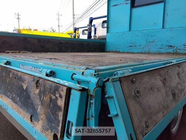 Mitsubishi CANTER 2010-08 8158124-10
