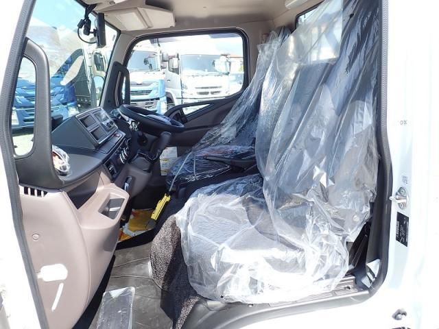 Mitsubishi CANTER 2026-02 8186331-9