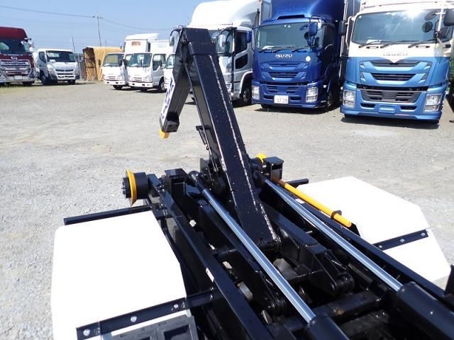 Mitsubishi CANTER 2026-02 8186331-17