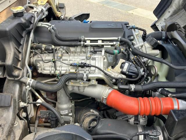 Mitsubishi CANTER 2020-12 8186334-14