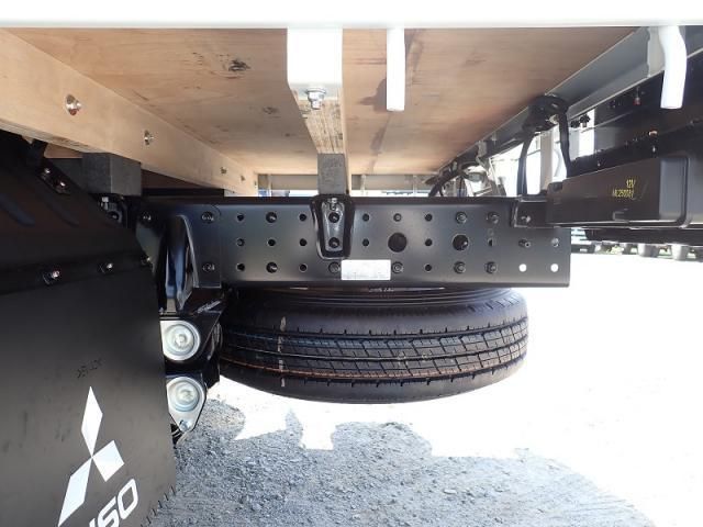 Mitsubishi CANTER 2026-04 8186330-22