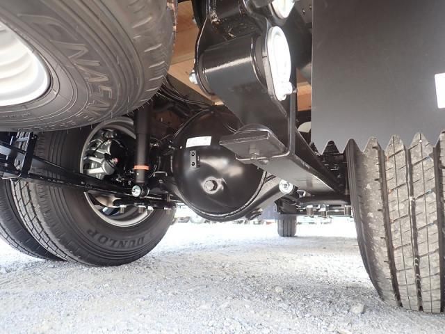 Mitsubishi CANTER 2026-04 8186330-23