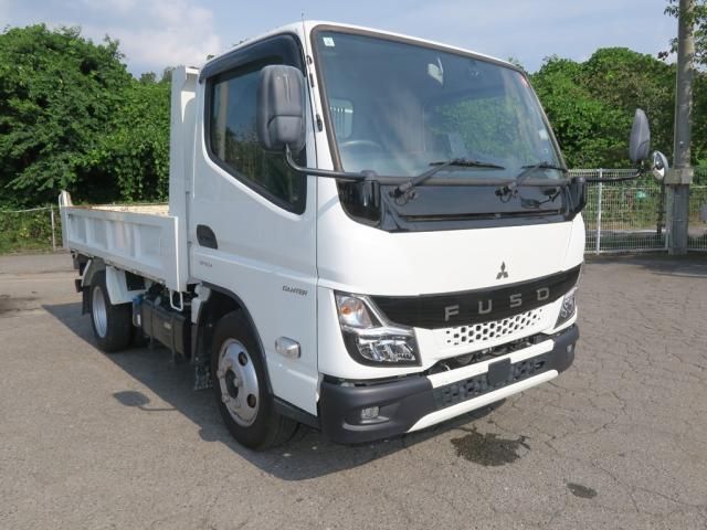 Mitsubishi CANTER 2024-04 8186332-0