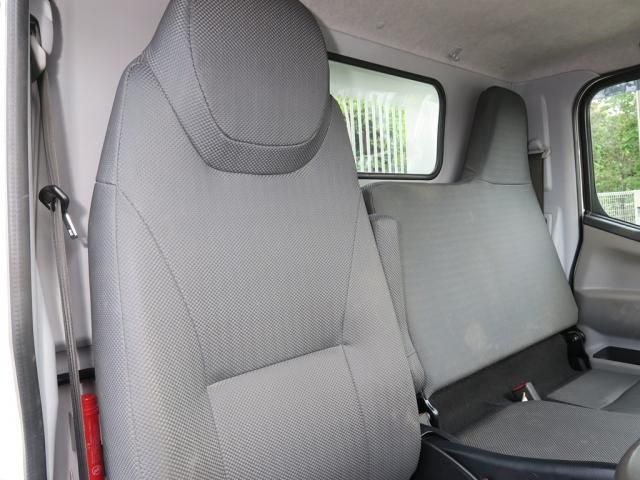 Mitsubishi CANTER 2024-04 8186332-27