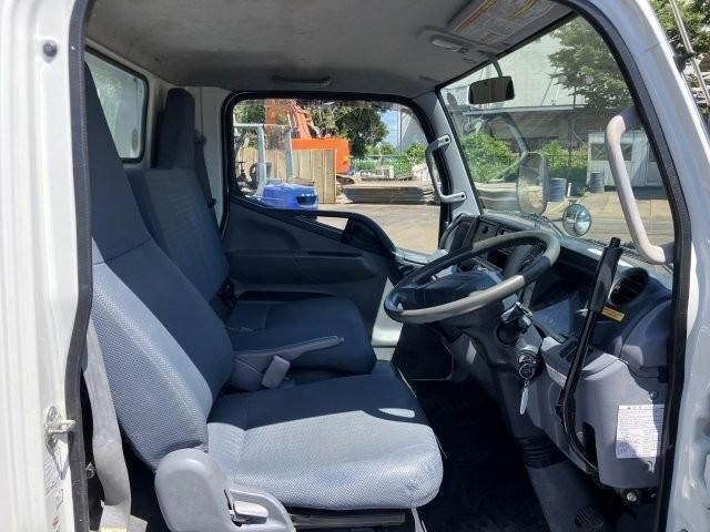 Mitsubishi CANTER 2014-03 8186335-26