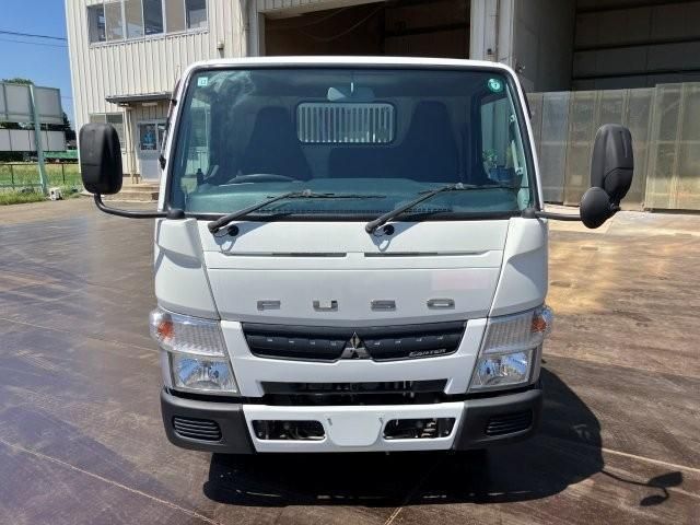 Mitsubishi CANTER 2014-03 8186335-6
